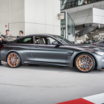BMW M4 GTS - Auslieferung in der BMW Welt