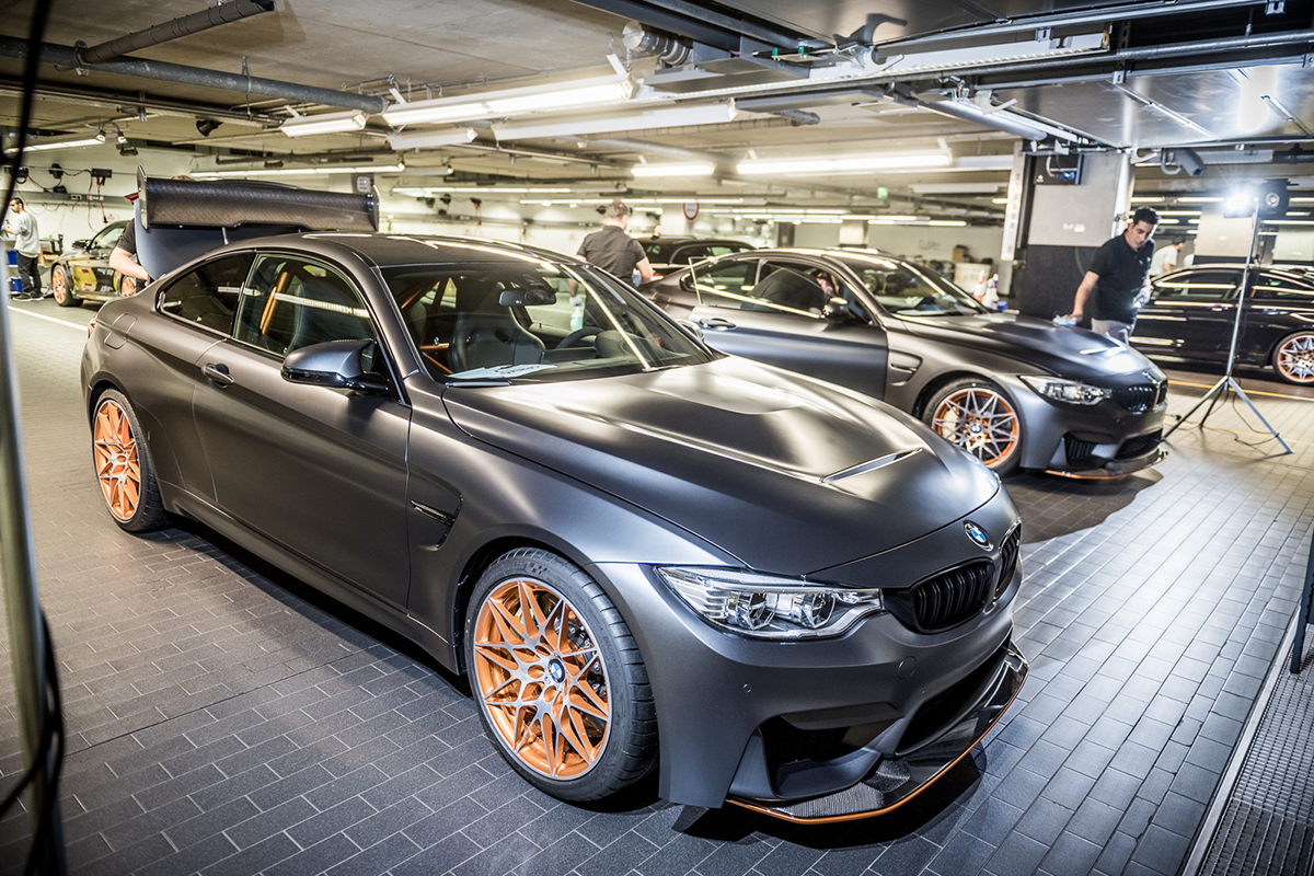 BMW M4 GTS - Auslieferung in der BMW Welt - Blick in die Tiefgarage